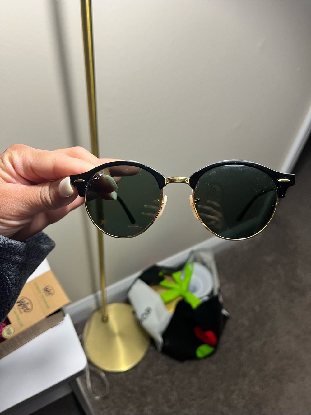 Ray-Ban Black and Gold Round Sunglasses - Picture 10 of 10